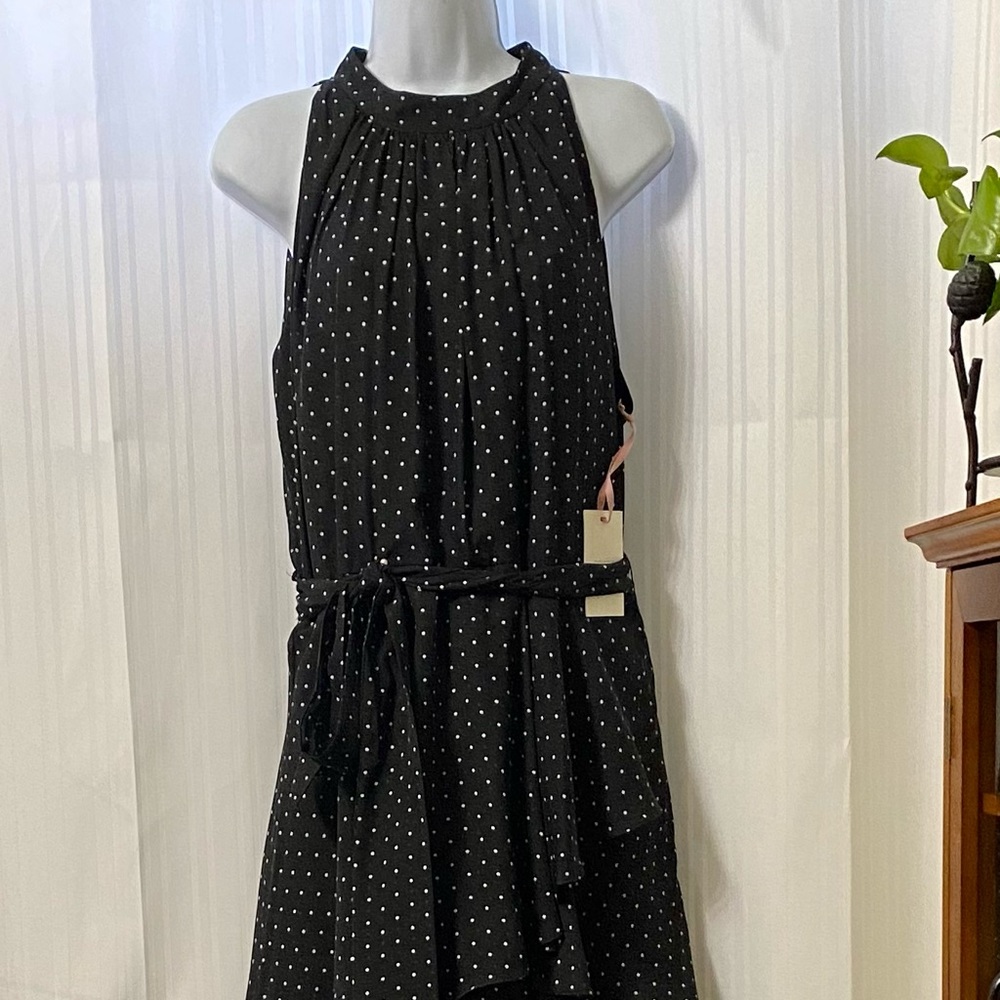Black / ivory dotted “Pretty woman” style dress